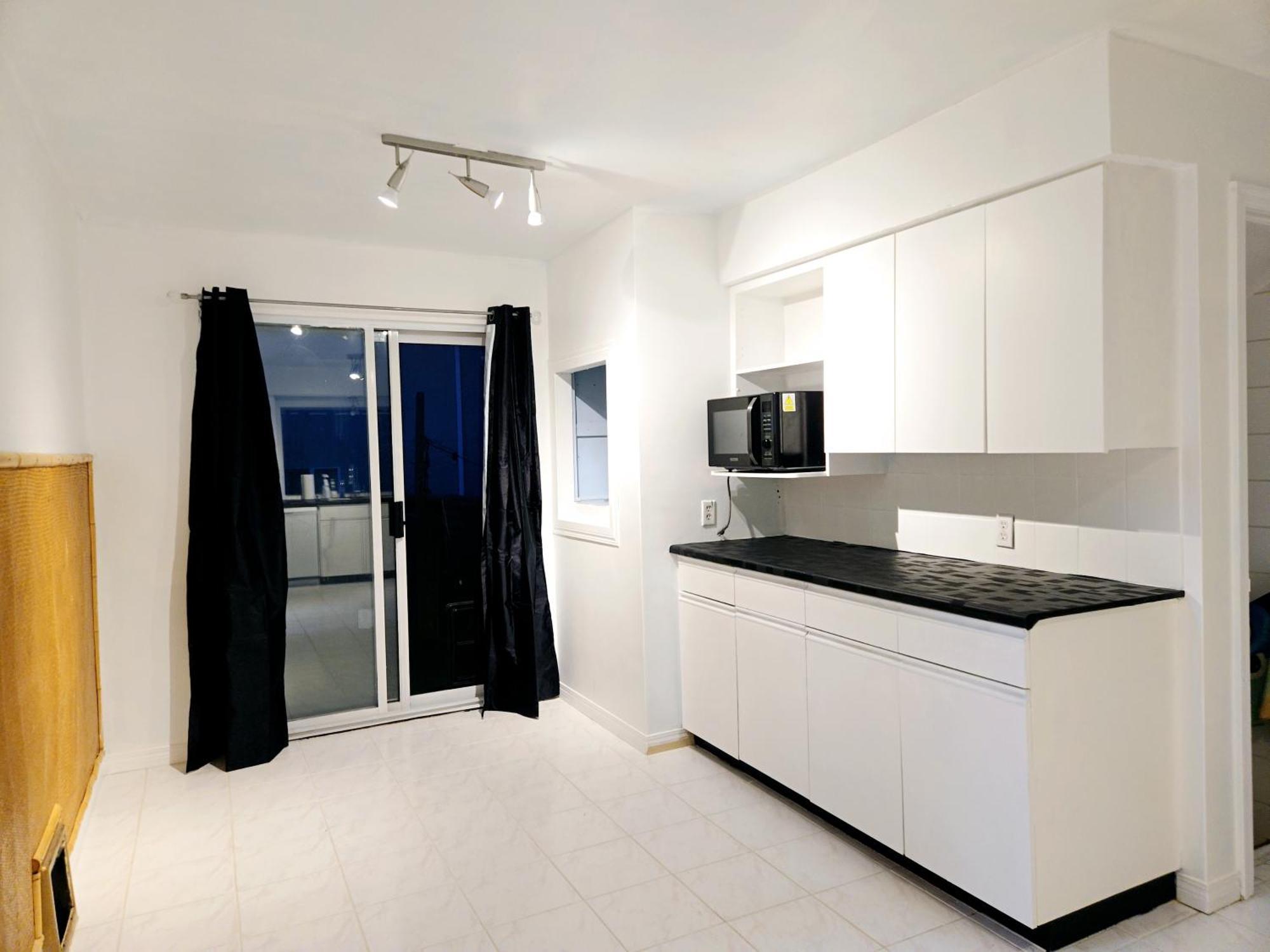 Lovely Cozy Room! With Attached Private Bath In The Heart Of Vancouver! Private Parking & Self Check-In! Exterior foto